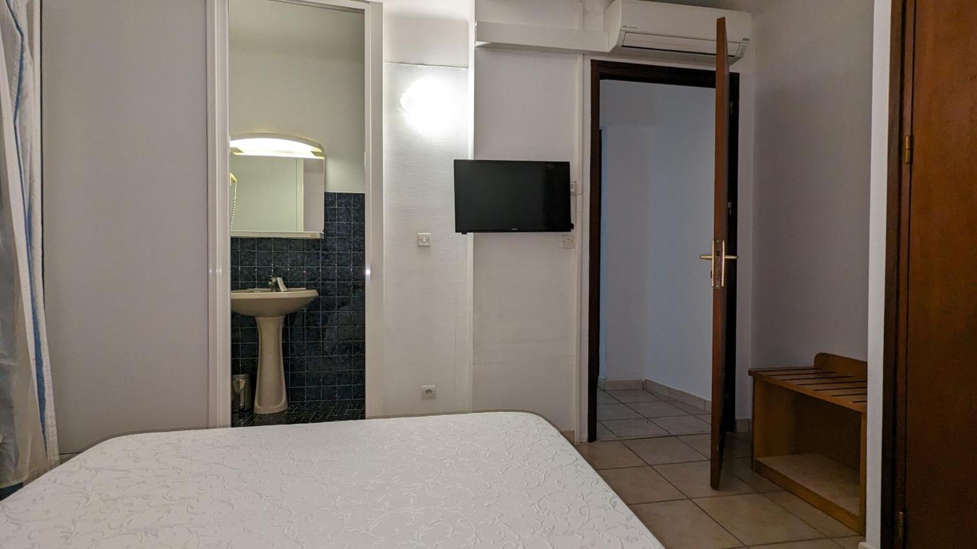 Le Porto T3 55M2 Vue Mer Immeuble Traditionnel En Pierre De Taille Avec Prestations Exceptionnelles Barbecue Ordinateur Videosurveillance Terrasse Panoramique エクステリア 写真