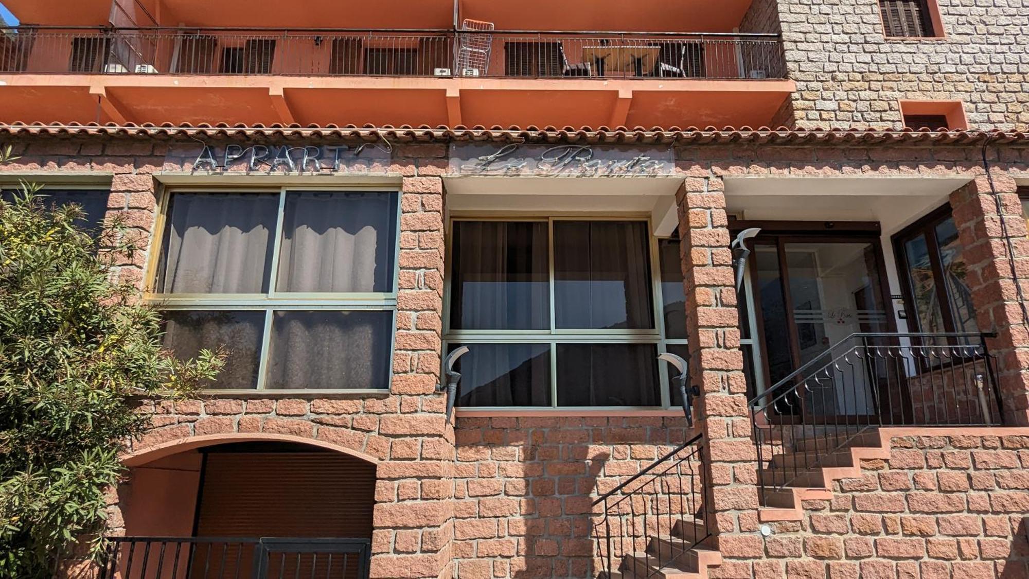Le Porto T3 55M2 Vue Mer Immeuble Traditionnel En Pierre De Taille Avec Prestations Exceptionnelles Barbecue Ordinateur Videosurveillance Terrasse Panoramique エクステリア 写真